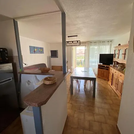 6 Personnes Avec Loggia Dans Avec Parking - Fr-1-837-61 아르젤레쉬르메르